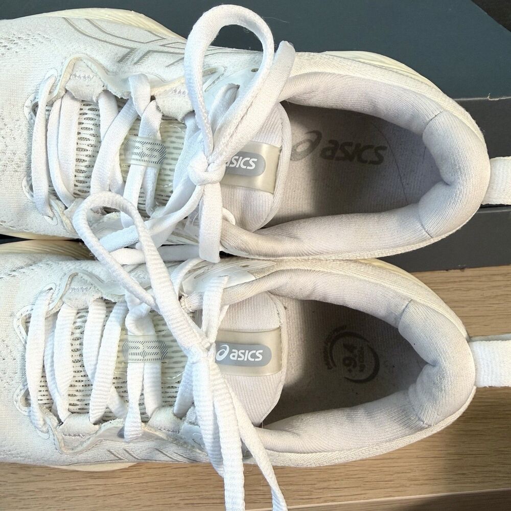 ASICS Gel-Cumulus 25 White Gum Running Shoes 1012B441 Women's Size 8.5 - Picture 6 of 12